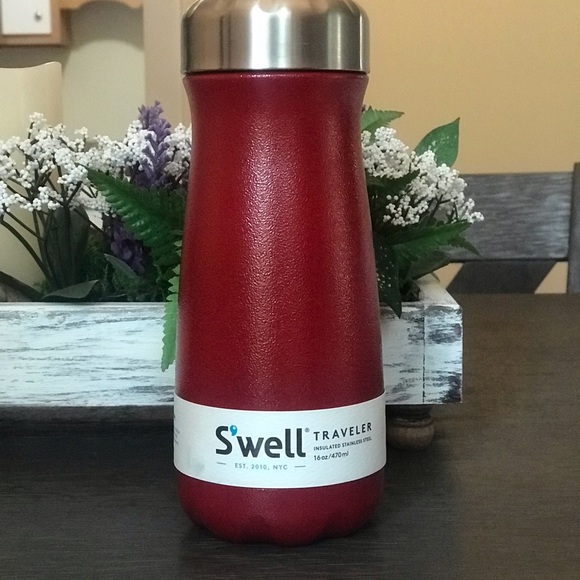 S'well Traveler Crimson Stainless Steel Bottle - Picture 1 of 2